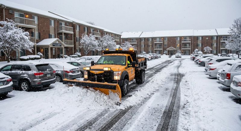 Parking Lot Snow Plowing in New York, NY