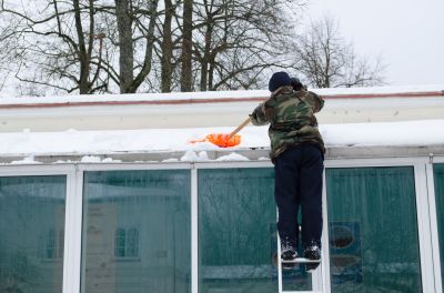 Roof Snow Raking